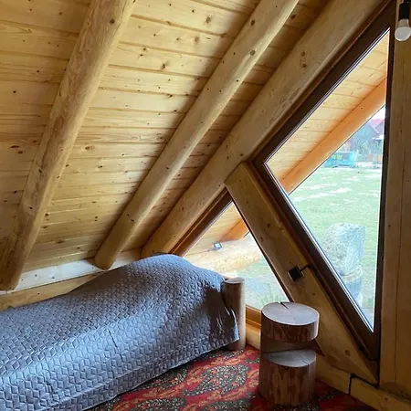 Pidstromom Mykulychyn