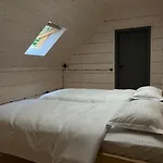 木屋 Pidstromom 米库利钦